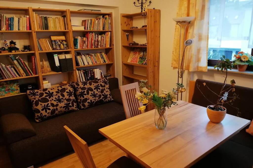 Beste Lage Im Zentrum Und Am Hofgarten 150Qm Mit Klima, 2Xbalkon, Aufzug, Familienfreundlich Μπαϊρόιτ Εξωτερικό φωτογραφία